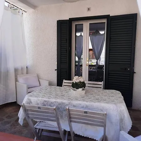 Lejlighed Acquamarina 3 *